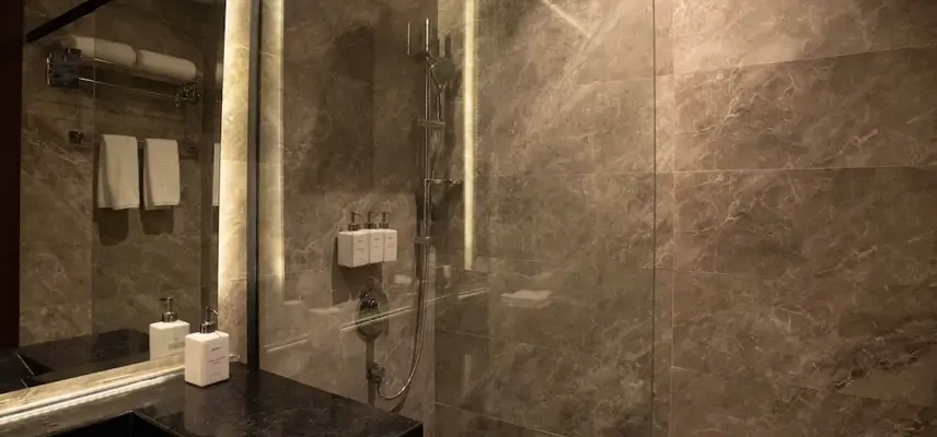 Radisson Hotel Madinah image